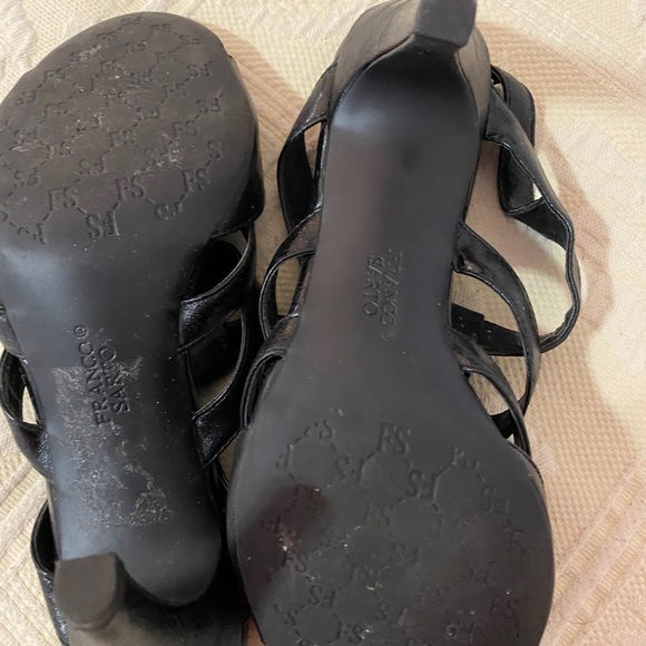 Shoes - Picture 5 of 5